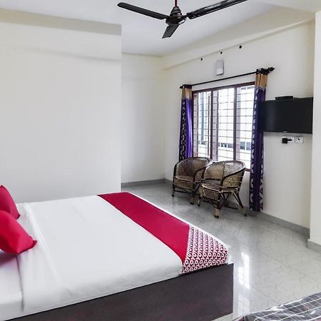 Oyo 49244 Green Castle Residency Hotel Nedumkandam Екстериор снимка