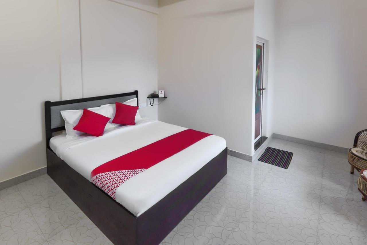 Oyo 49244 Green Castle Residency Hotel Nedumkandam Екстериор снимка